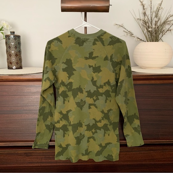 Vintage LRG Lifted Research Group O.G. Army Thermal Embroidered Shirt, Size XL - Picture 7 of 10